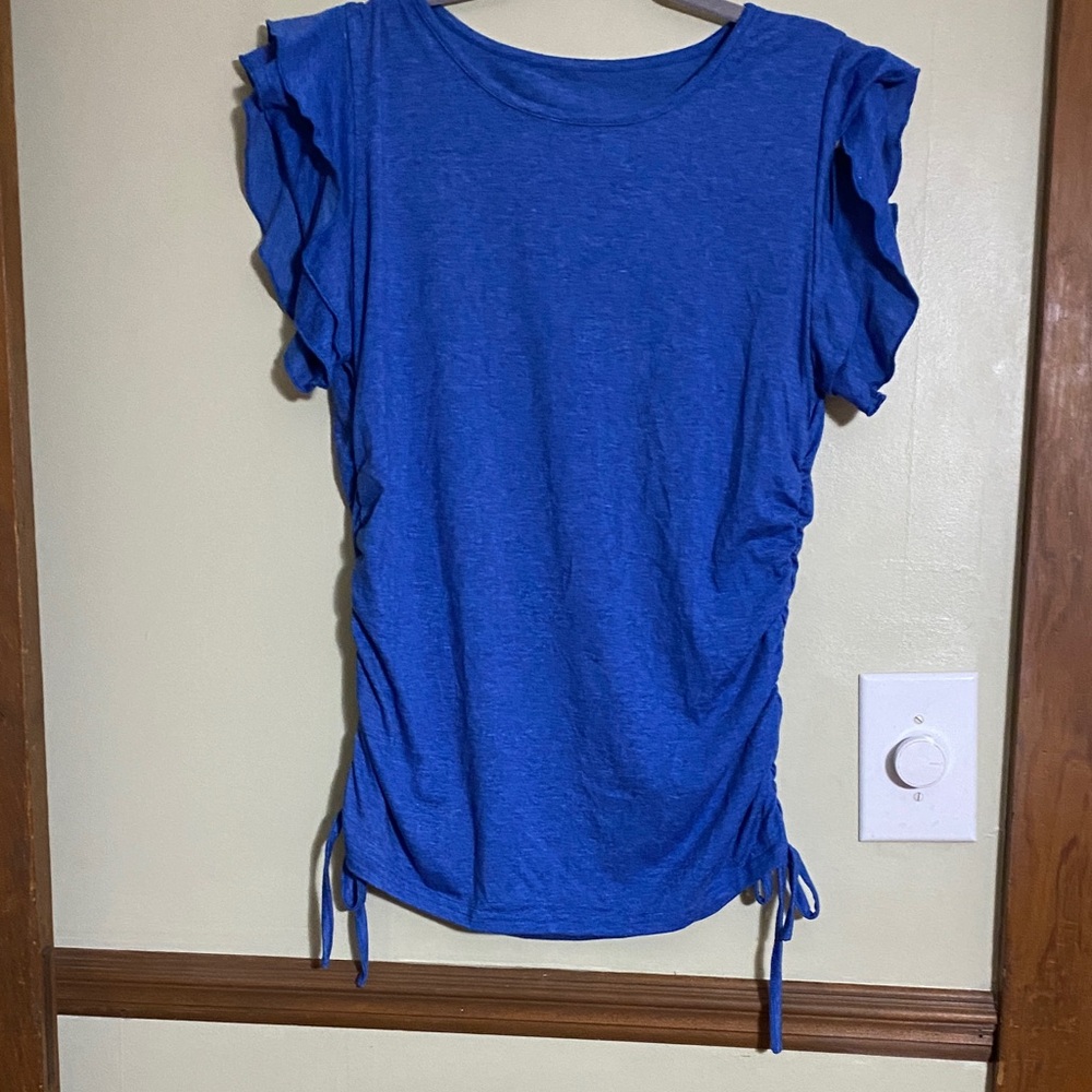 Amazon Women's Blue Short Sleeve Top
